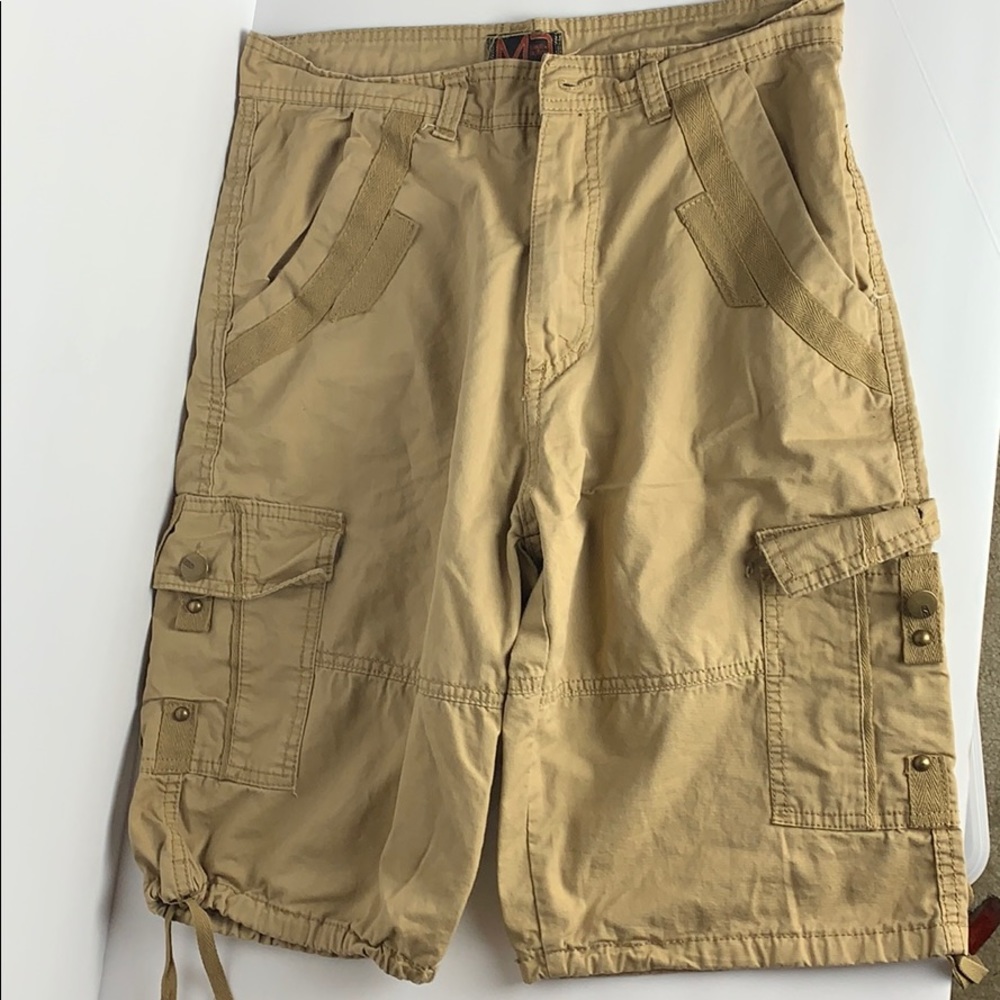Cargo Khaki shorts